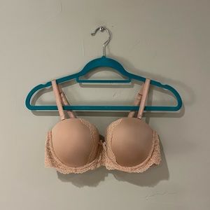NWOT STRAPLESS Victoria's Secret Bra